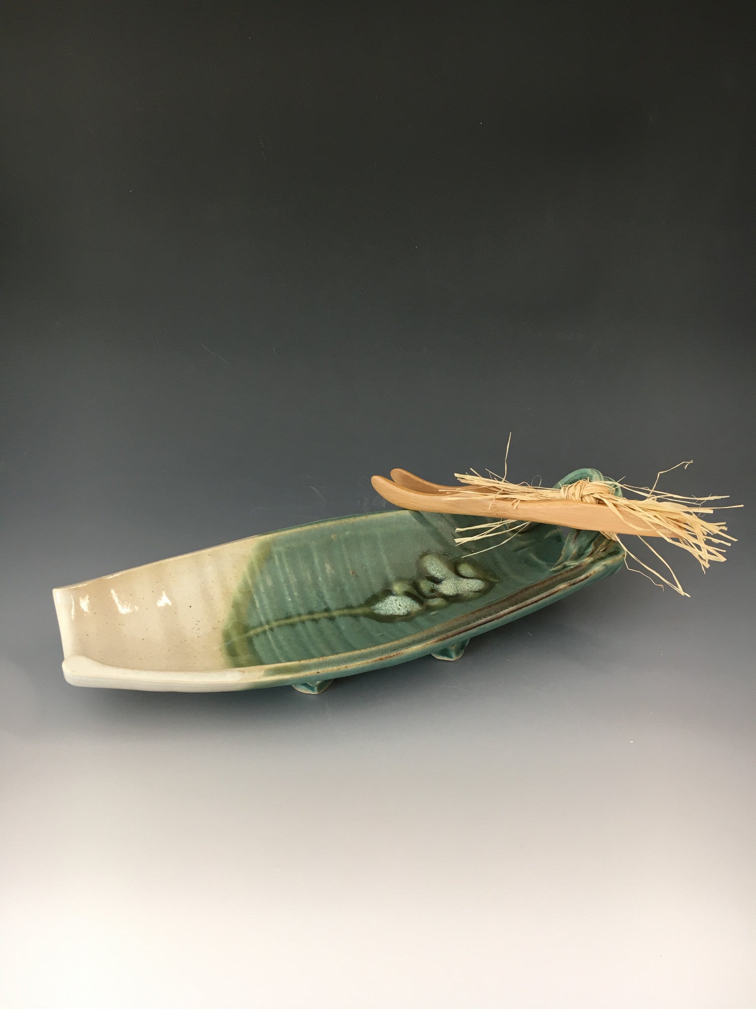 Asparagus Tray W/ Wooden Tongs